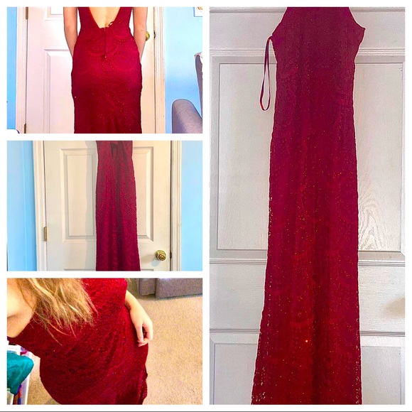 padding the boobs, small train, hole in front, zipper sticking out at the bottom - Picture 1 of 3